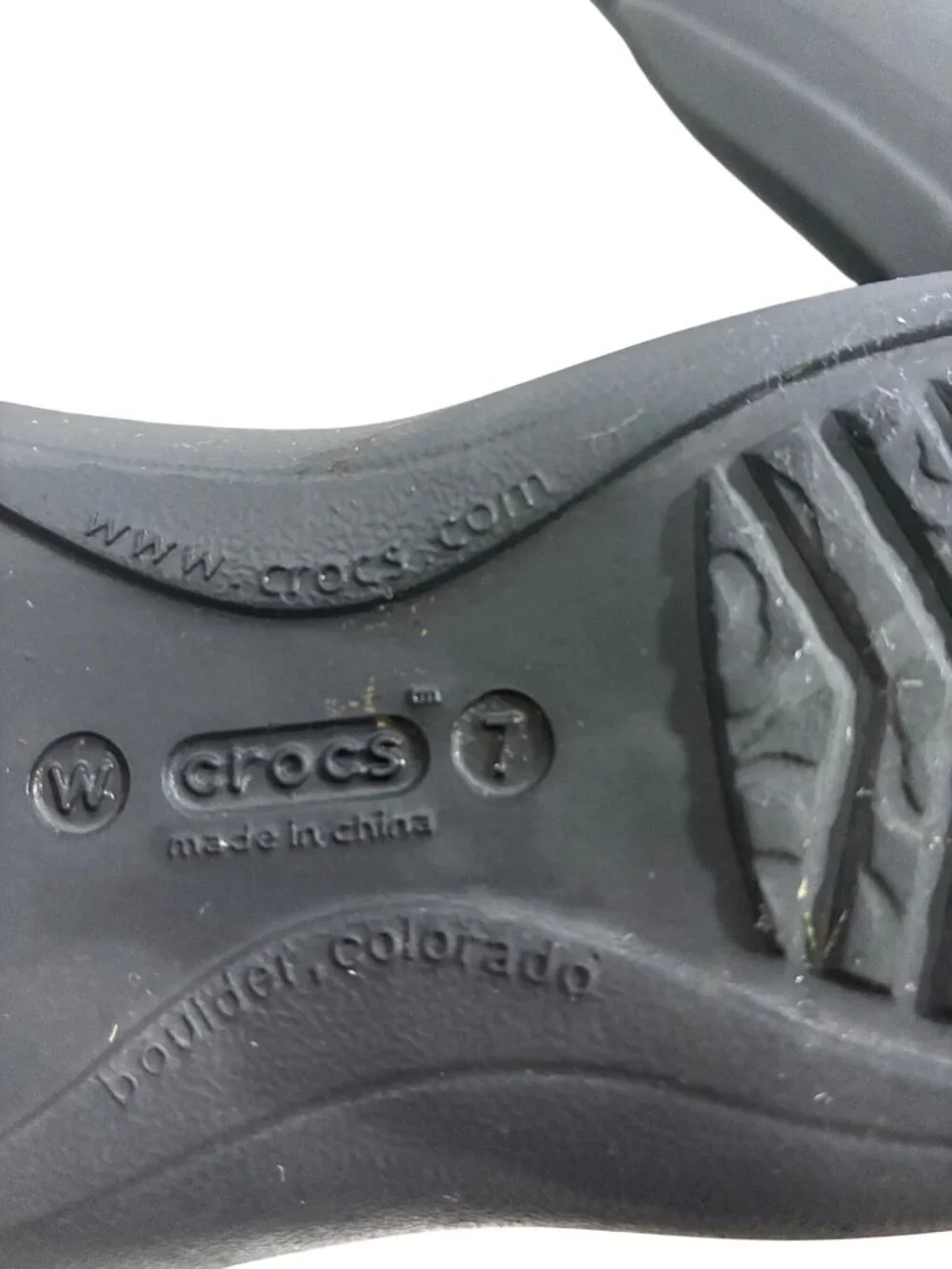 Crocs Jayna Black Slingback Flats Womens Size 7 Rubber Rose Detail Comfortable